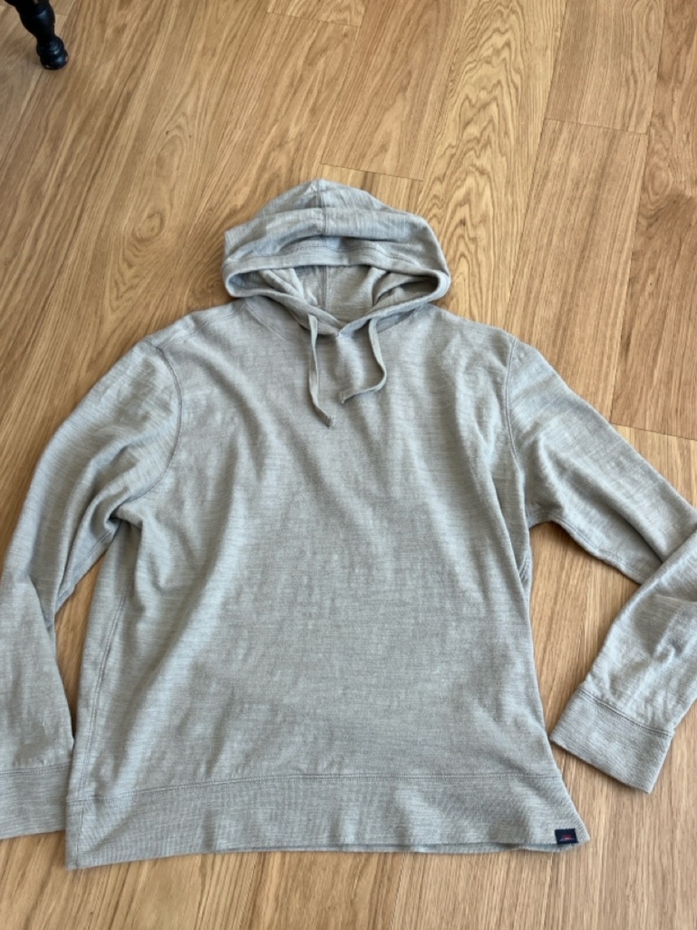 Faherty Men’s Sunwashed Slub Hoodie  Heather Light Gray size XL